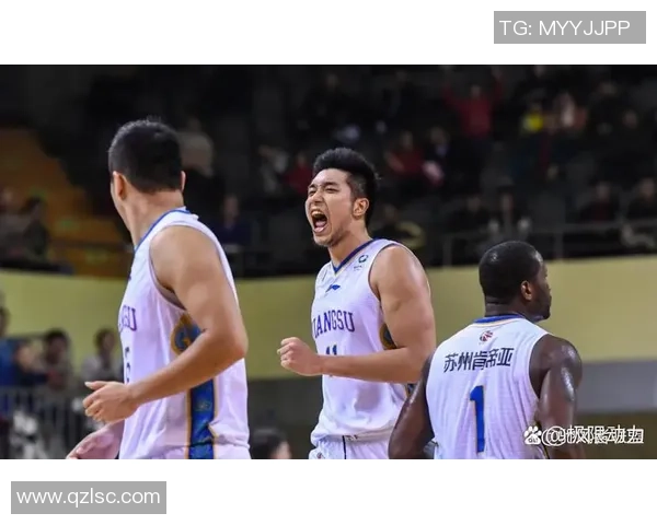 4月7日广东队与辽宁队激战正酣谁能在这场对决中笑到最后